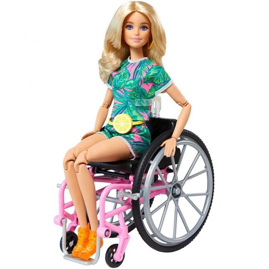 Barbie - Dukke i Kørerstol med Tilbehør